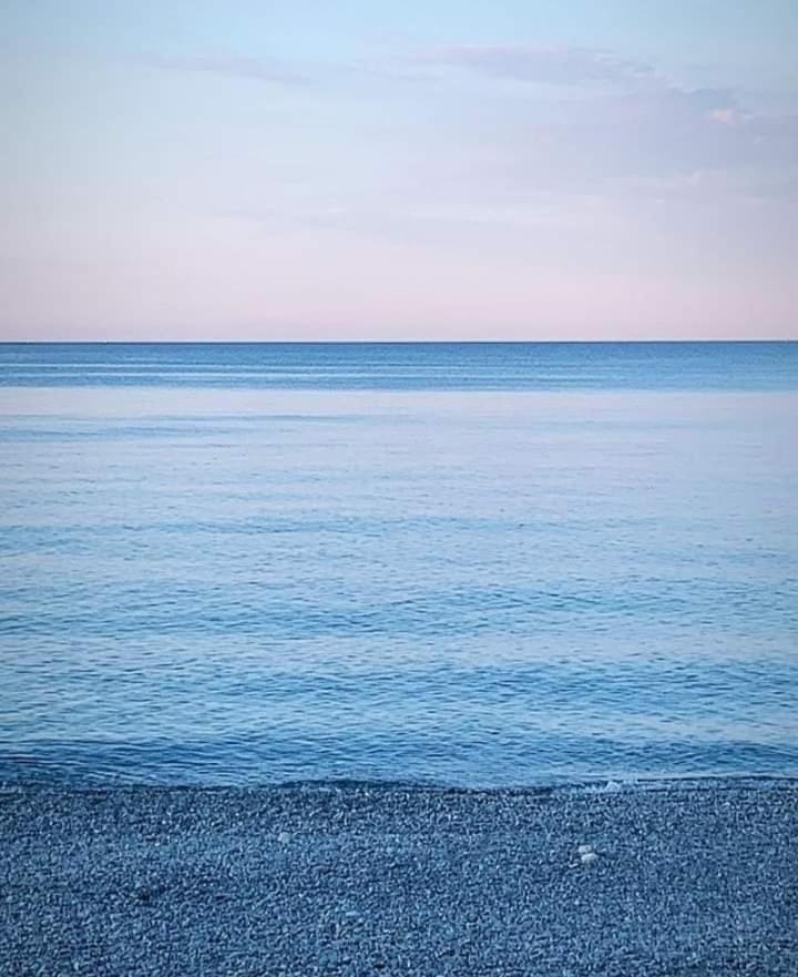 Casa Al Mare Apartman Ventimiglia Kültér fotó