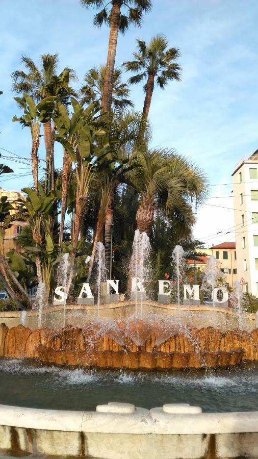 Casa Al Mare Apartman Ventimiglia Kültér fotó