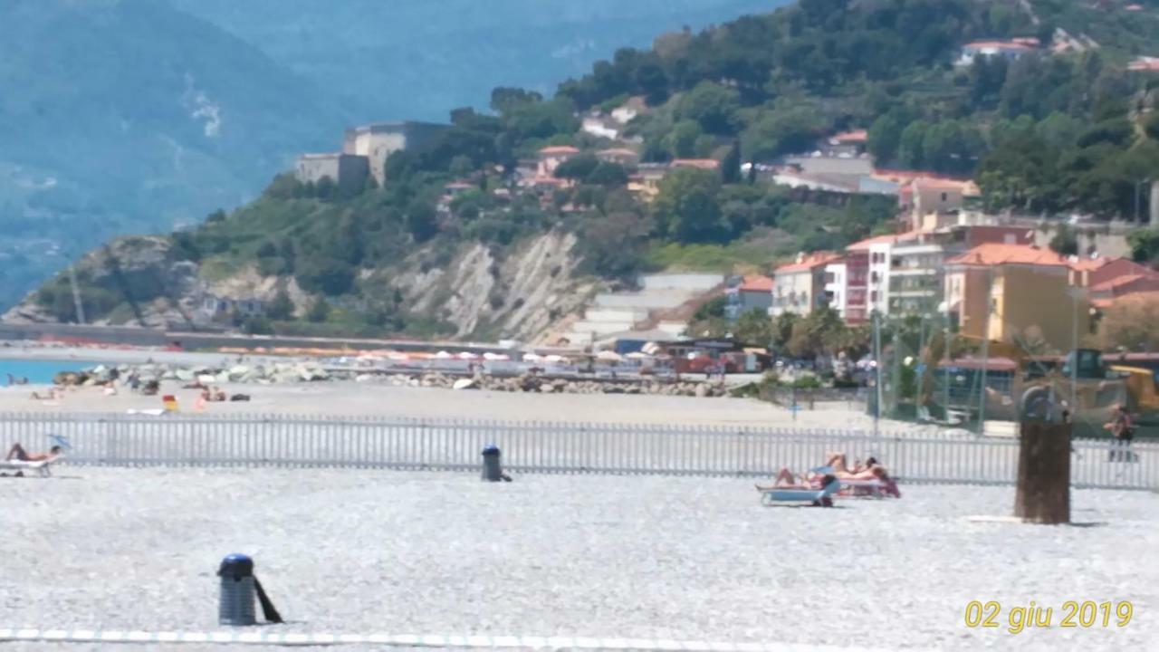 Casa Al Mare Apartman Ventimiglia Kültér fotó
